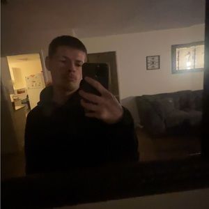 Meet your Posher, Jonathan